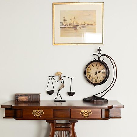 Elegant Apt 50Meters Close Acropolis Atene Esterno foto