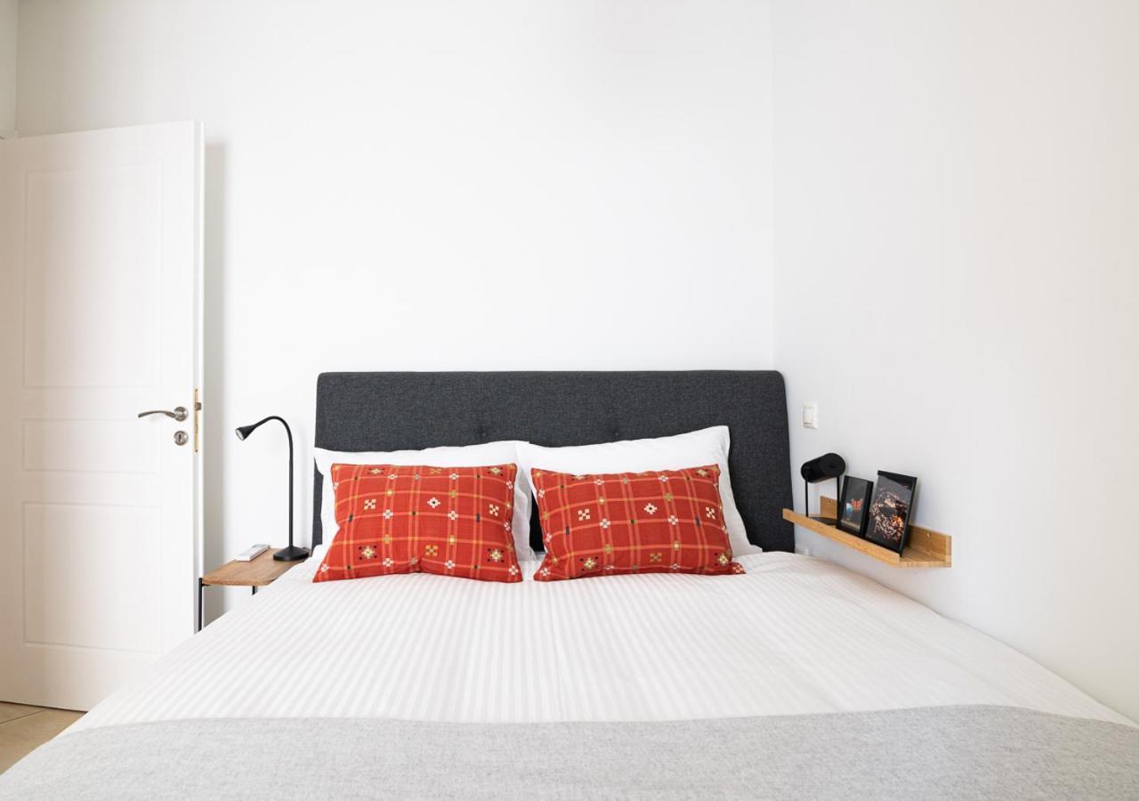 Elegant Apt 50Meters Close Acropolis Atene Esterno foto