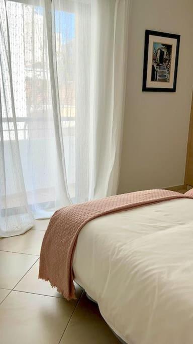 Elegant Apt 50Meters Close Acropolis Atene Esterno foto